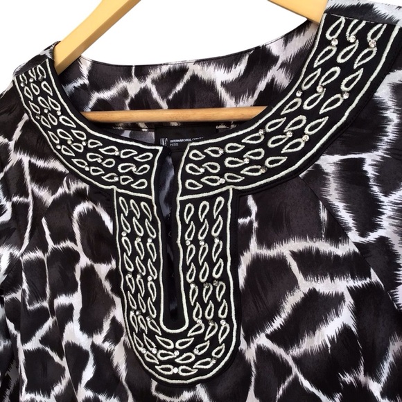 INC International Concepts Petite Embroidered Black White Tunic Size P NEW - Picture 6 of 7